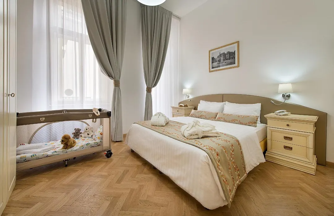 Hotel Suite Home Prague-1